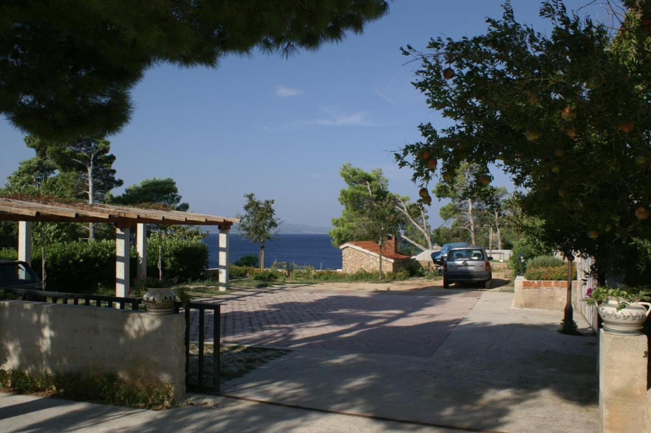 Apartments By The Sea Medici, Omis - 1046 Mimice Εξωτερικό φωτογραφία